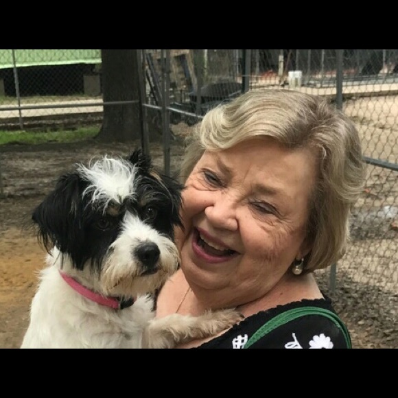 Meet your Posher, Dianne - Picture 1 of 1